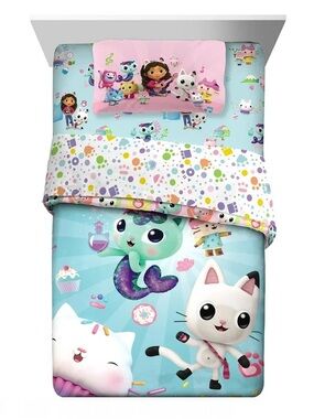 Gabby’s Dollhouse 4 Piece Twin Bedding Set